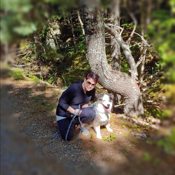 Meet your Posher, Rochelle - Picture 1 of 1